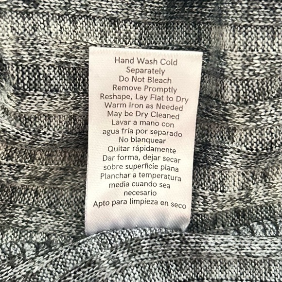 Venus Plaid Bodycon Maxi Dress - Picture 11 of 11